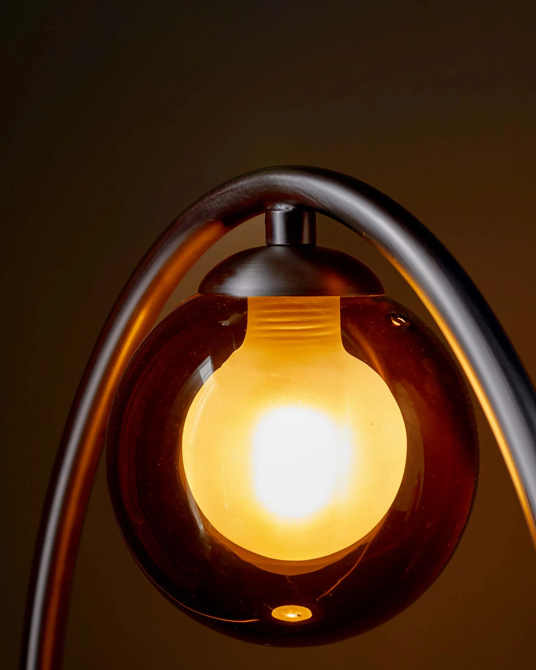 Riley mocha glass 2 light table lamp - Image 8
