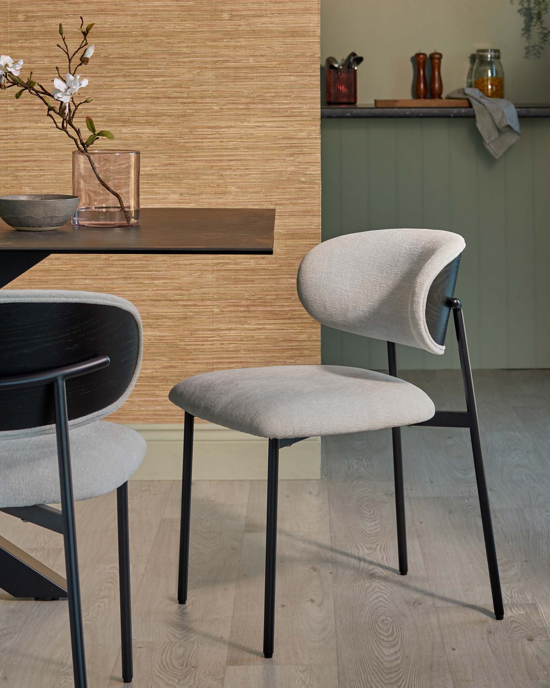 Riley 8 seater table and 8 Cree cream  dining chairs set - Image 2