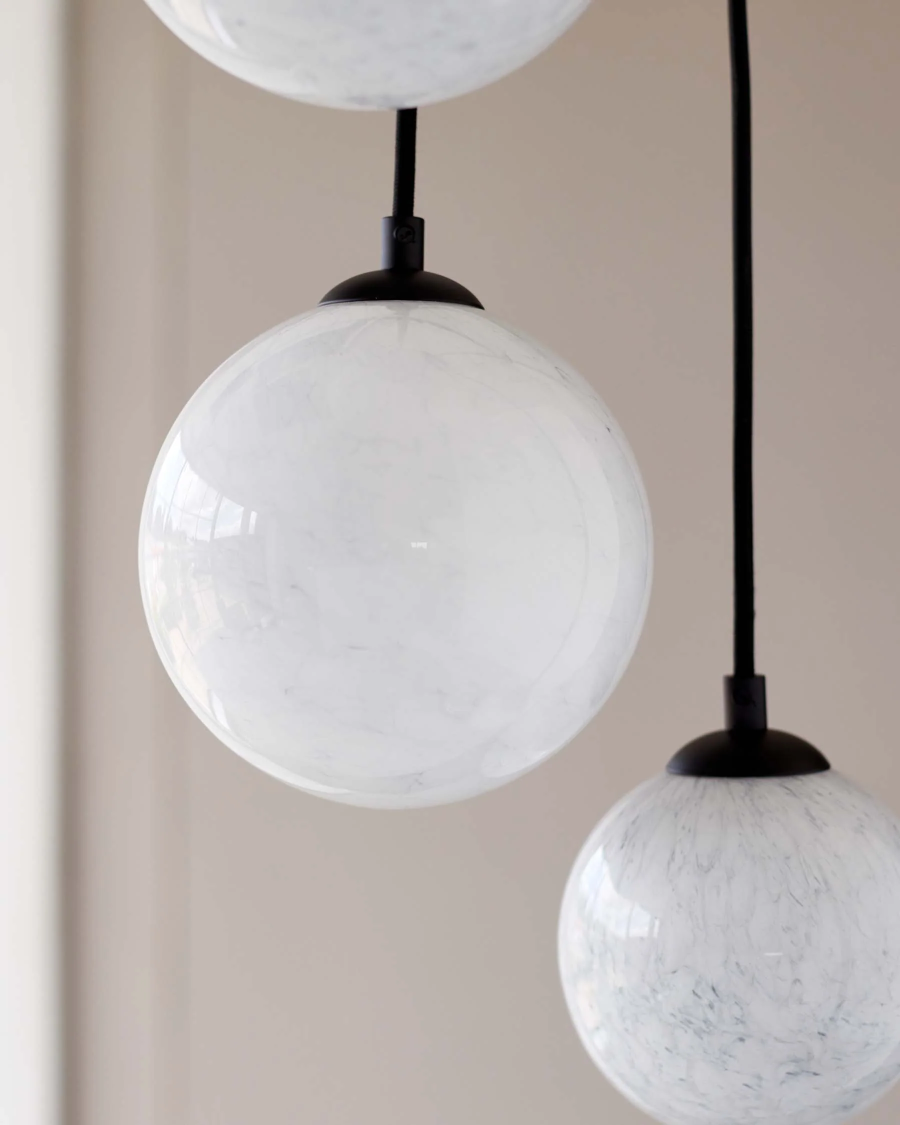Riley Marble Look Glass Pendant Light 5 Cluster Drop - Image 3