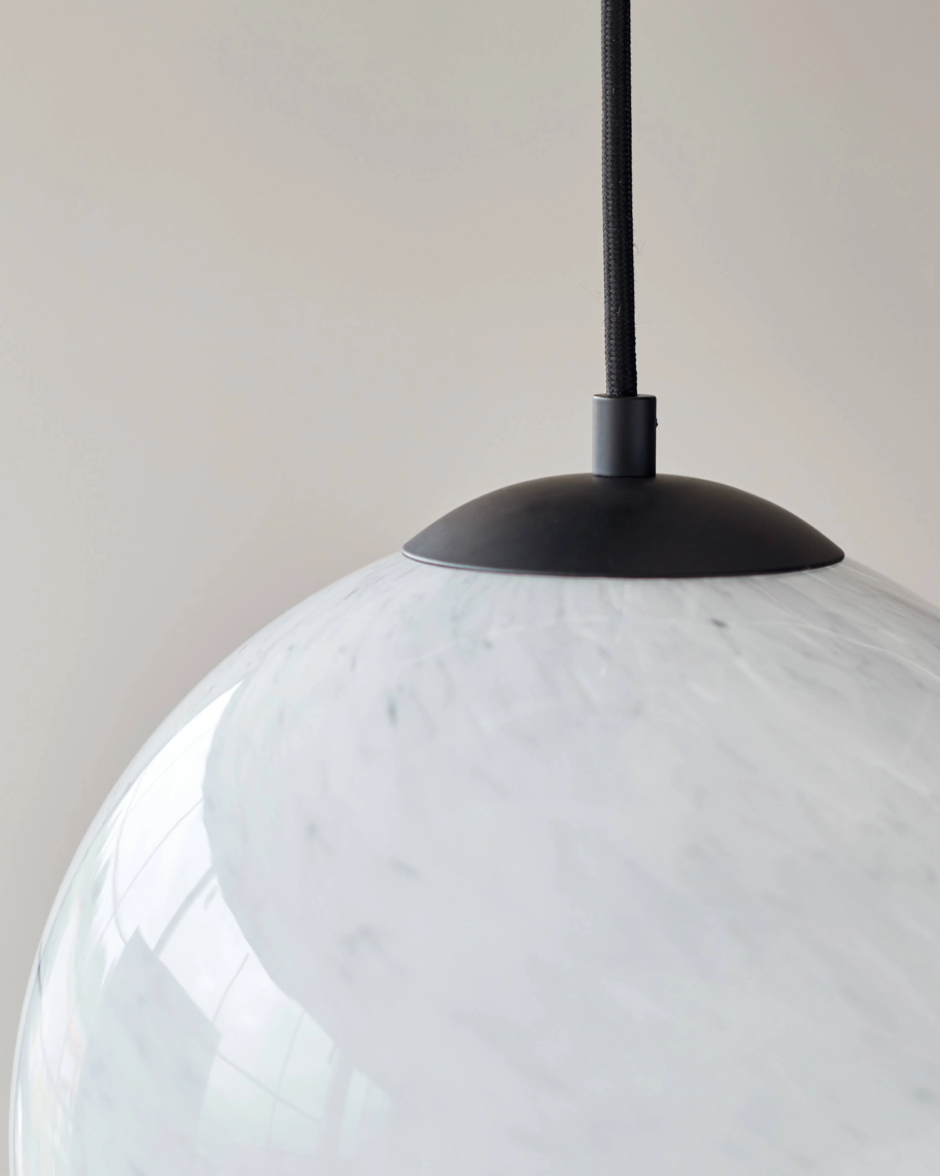 Riley Marble Look Glass Single Pendant - Image 4