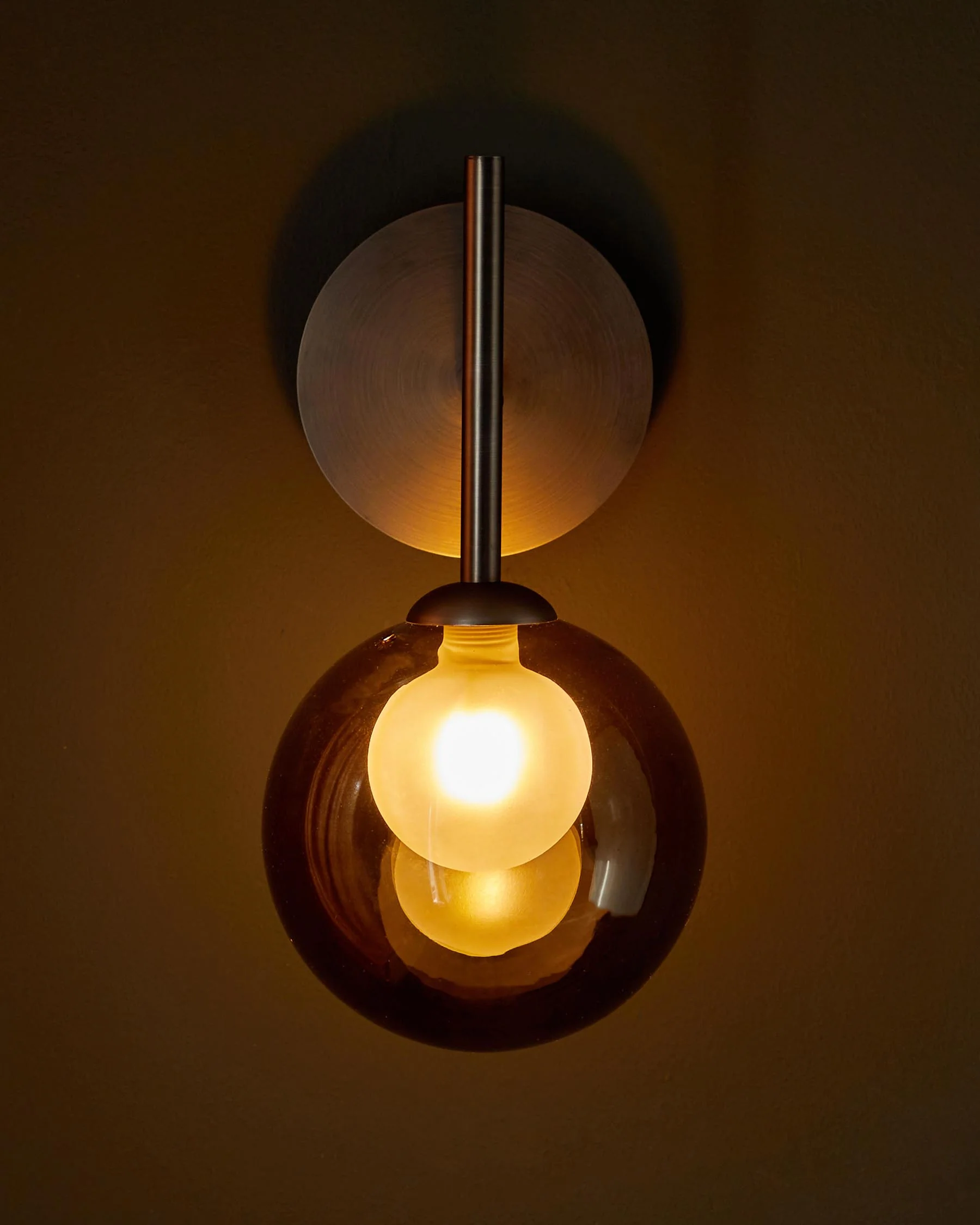 Riley mocha glass wall light - Image 5