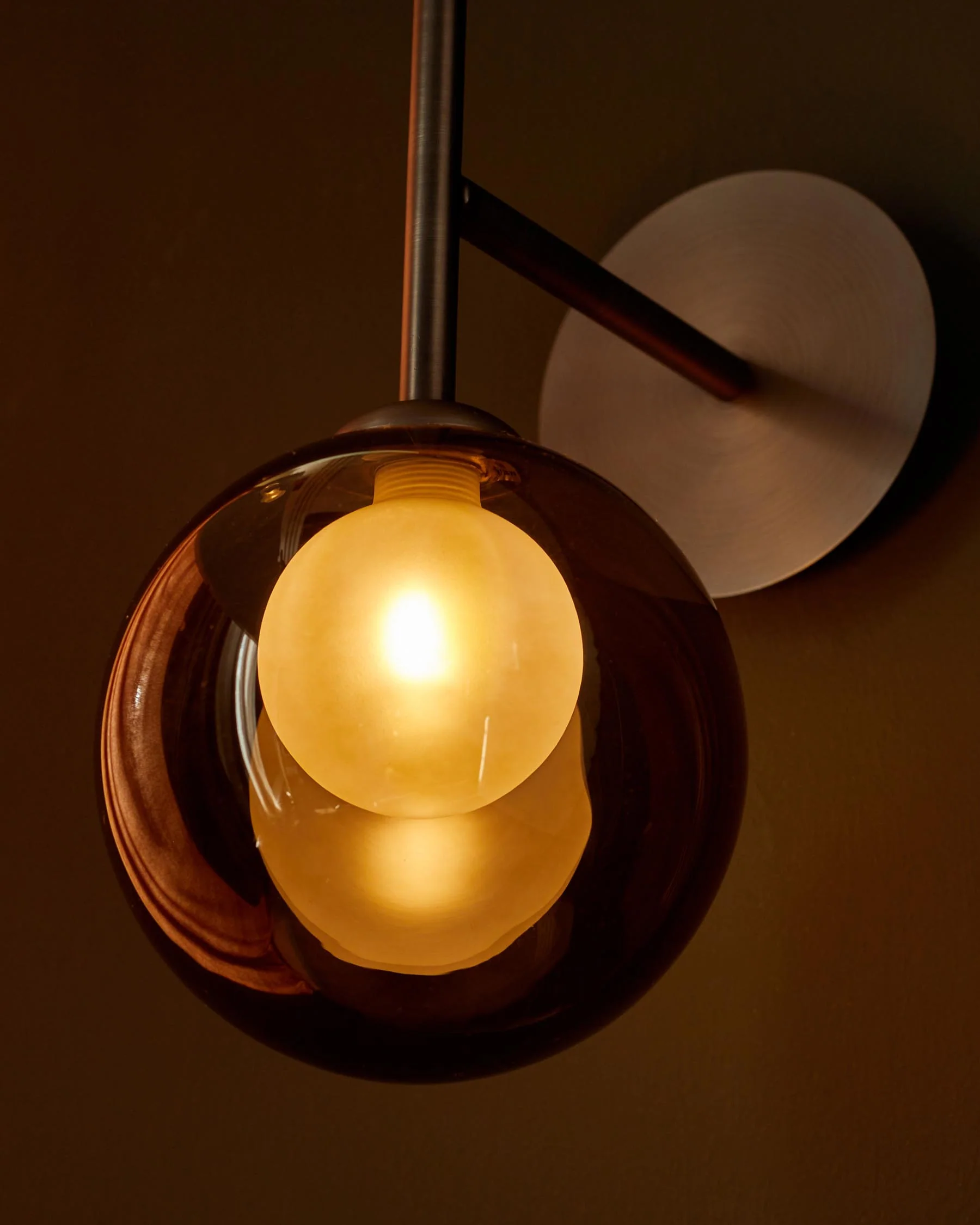 Riley mocha glass wall light - Image 6