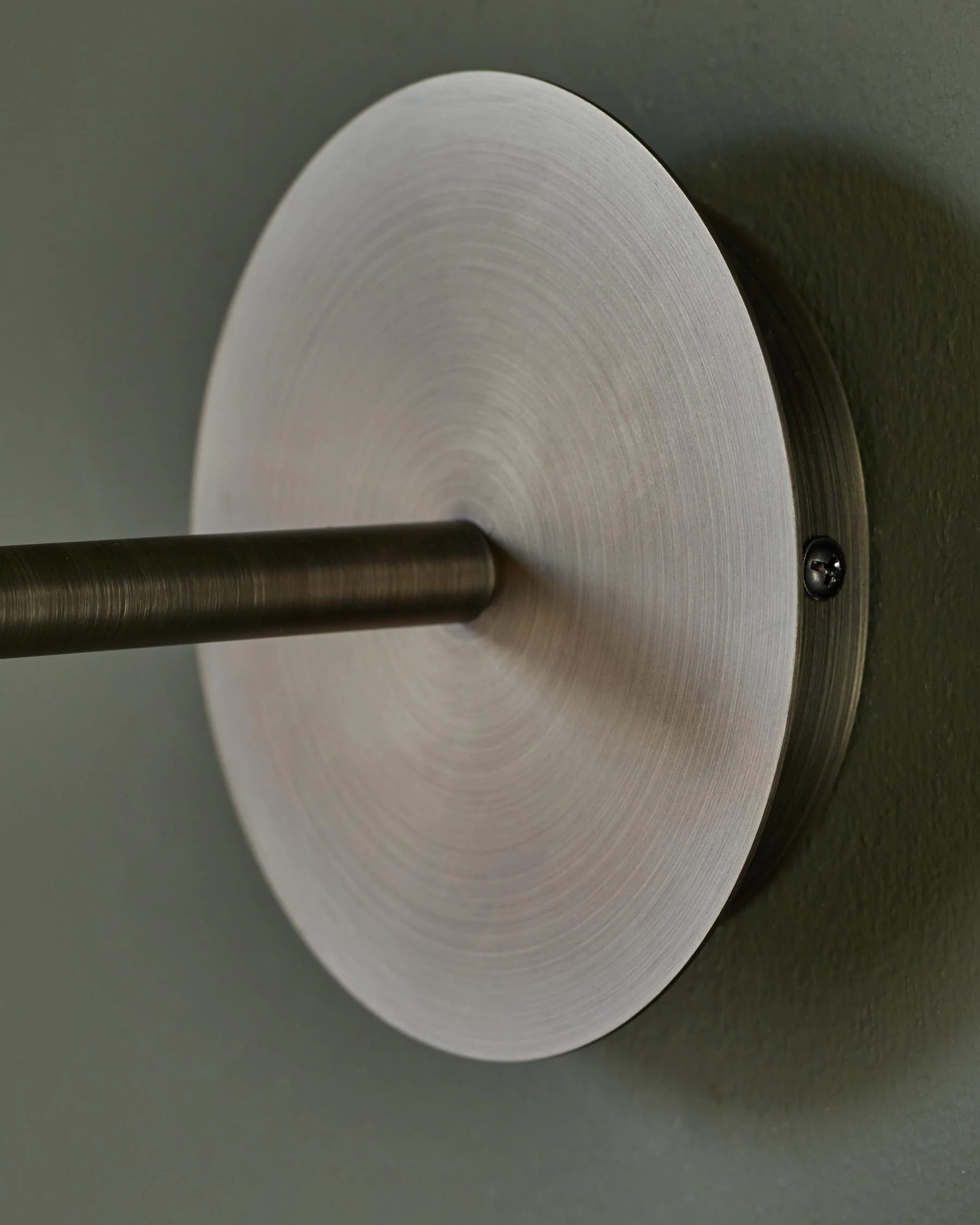Riley mocha glass wall light - Image 8