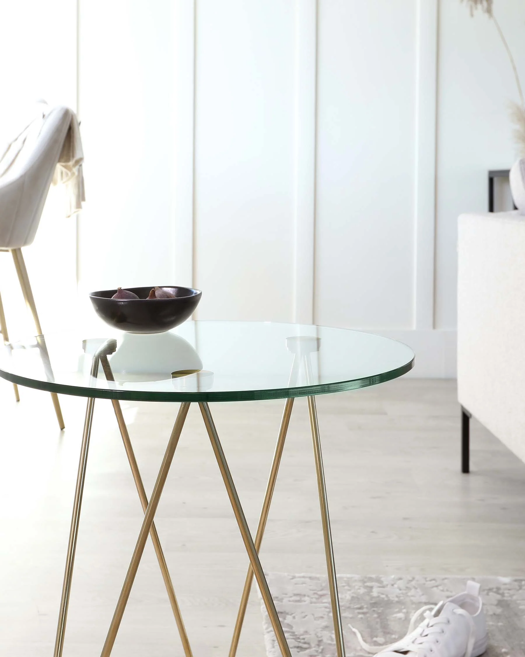 Ripple Glass Side Table With Brass Legs - Image 6