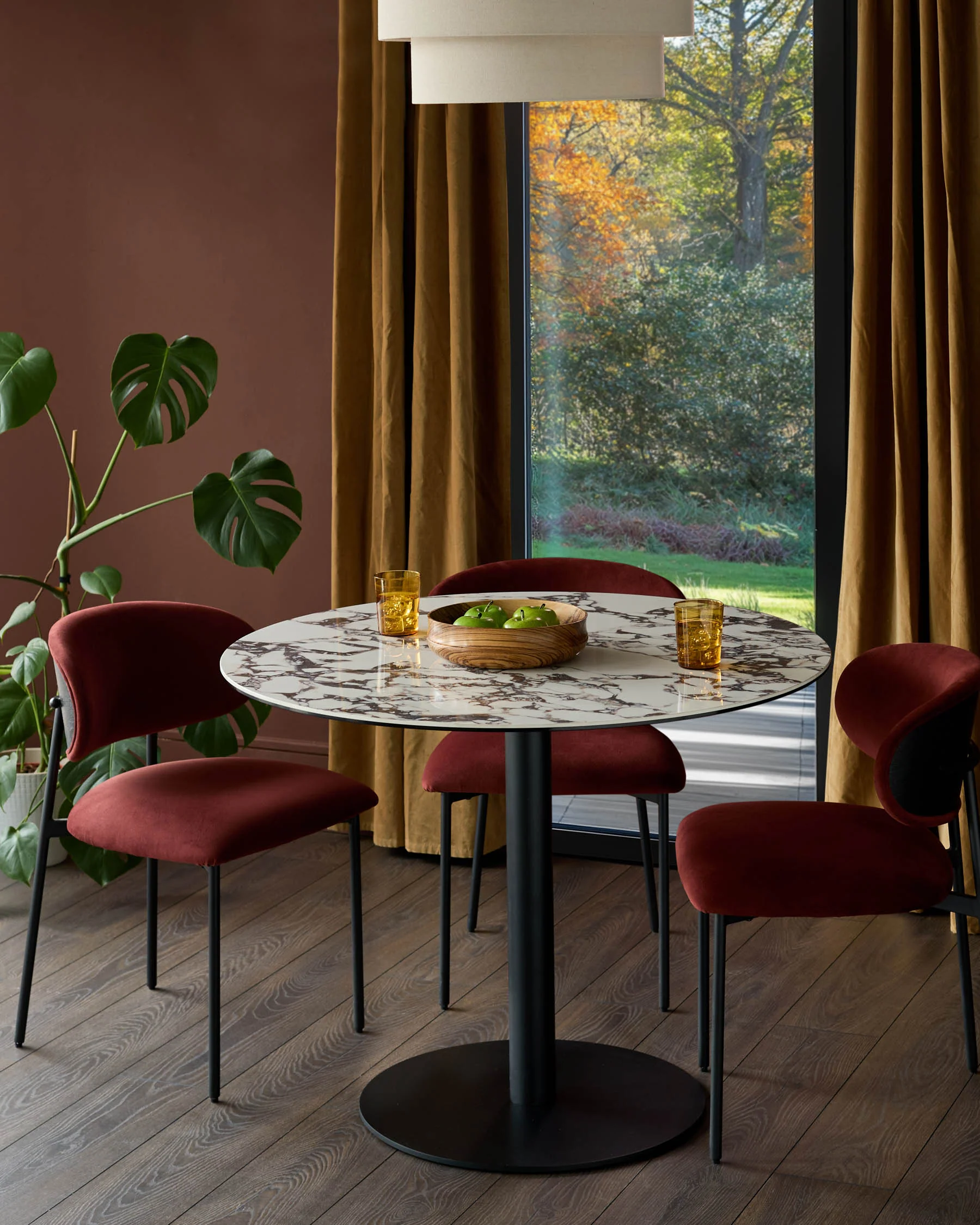 Romeo white calacatta ceramic 4 seater dining table - Image 6