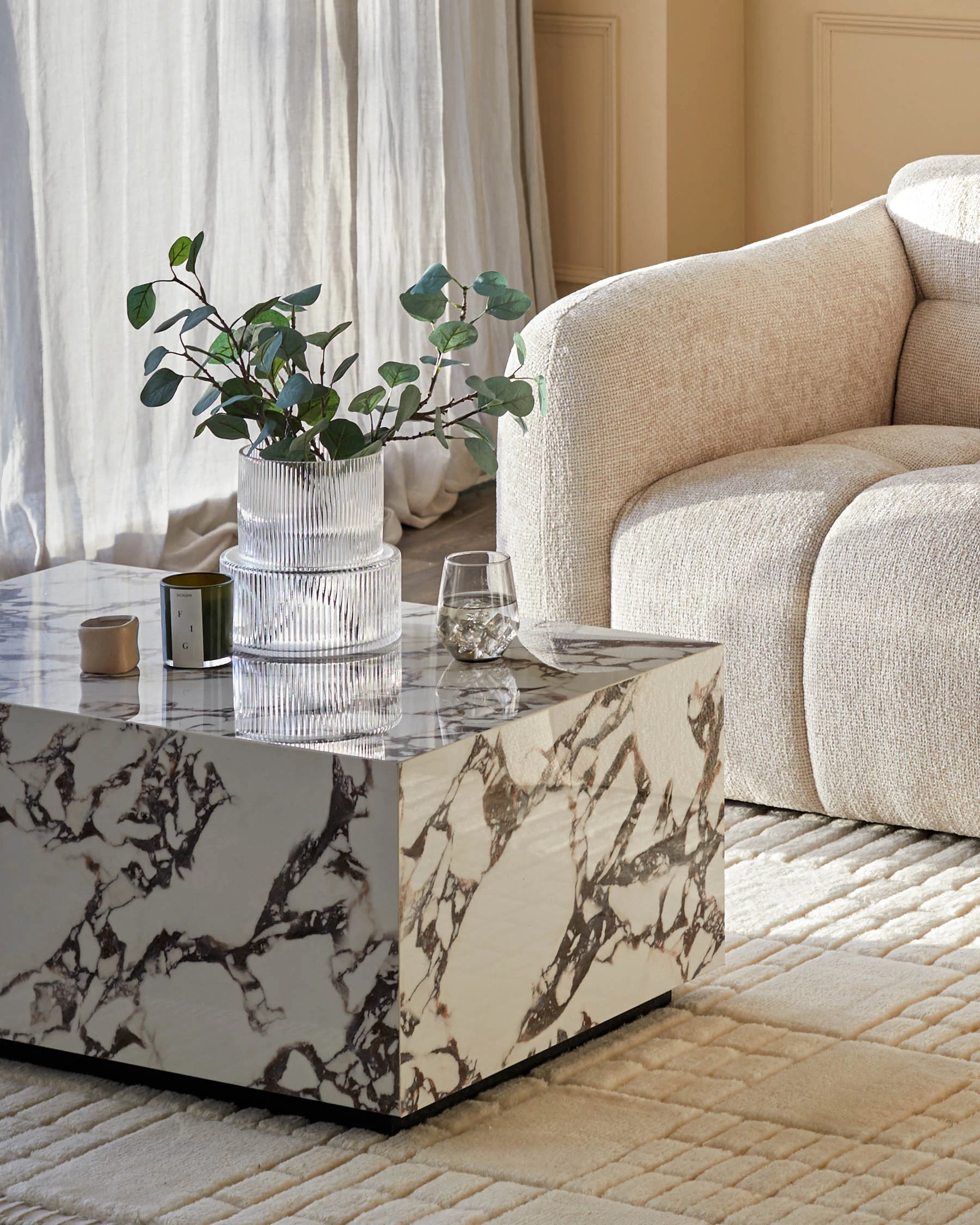 Russo white calacatta ceramic coffee table - Image 6