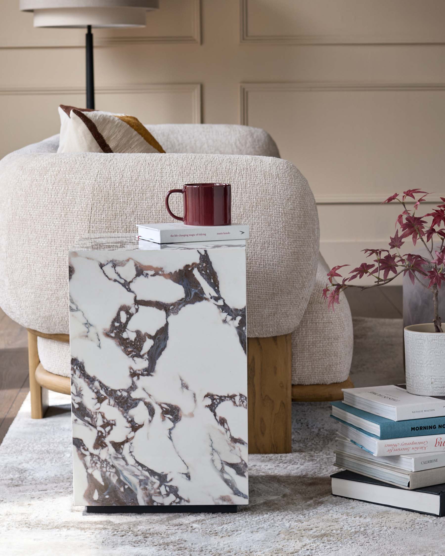 Russo white calacatta ceramic side table - Image 5