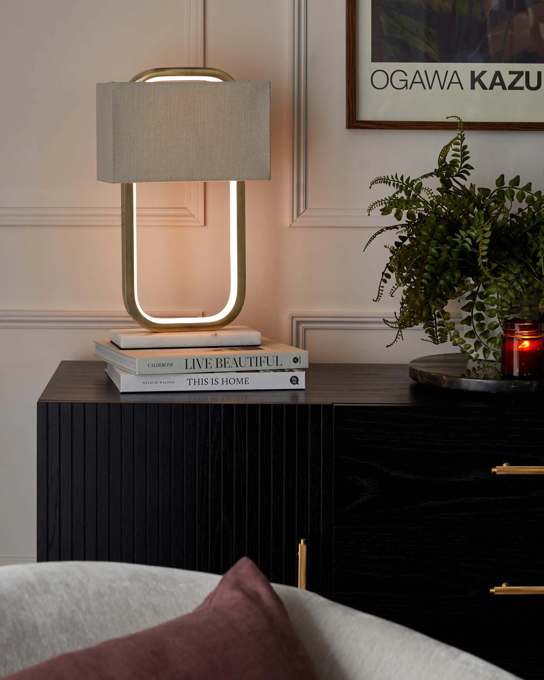 Sanza Brushed Brass Table Lamp with Natural Linen Shade - Image 4