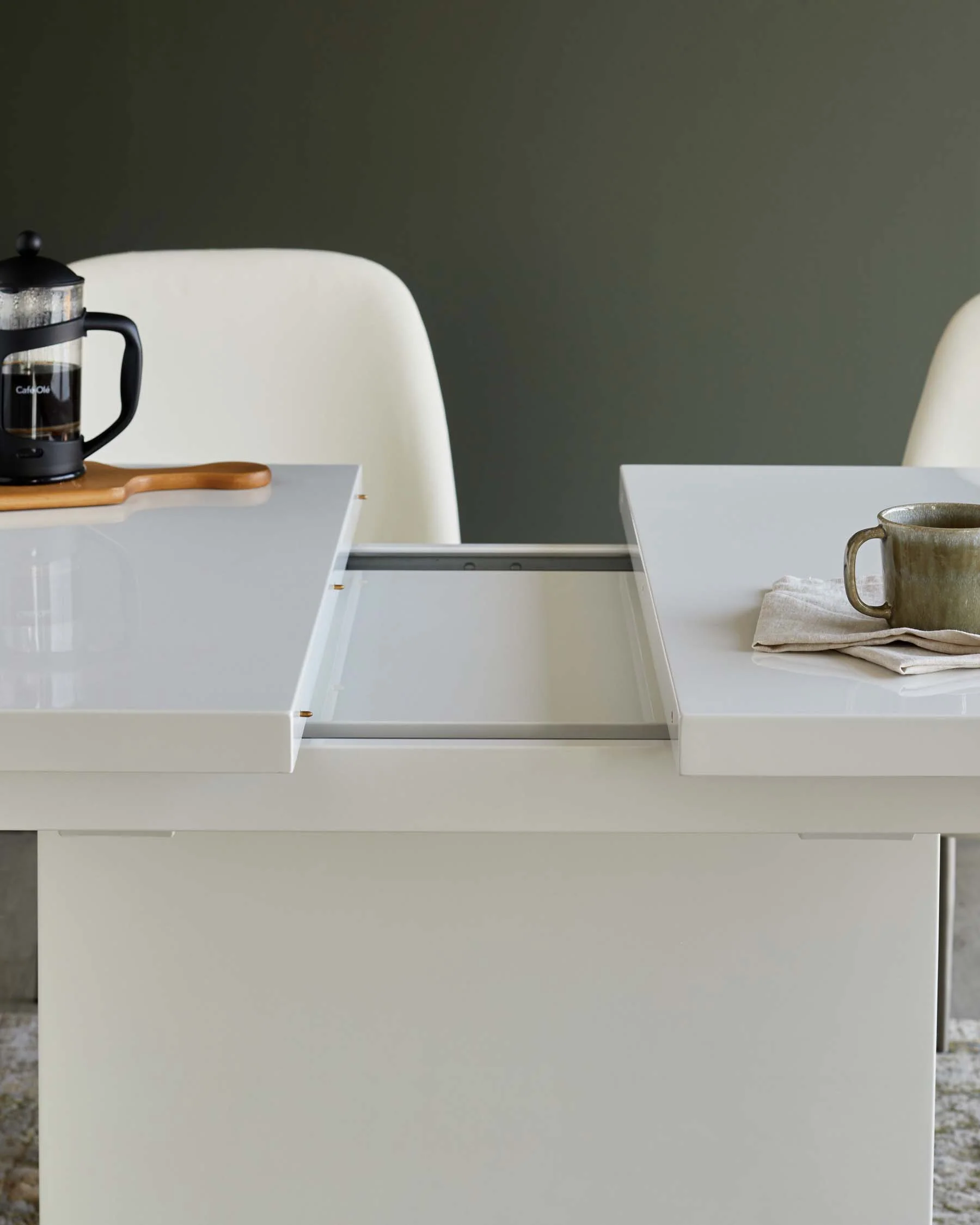 Sanza white gloss extending 6 to 10 seater dining table - Image 9