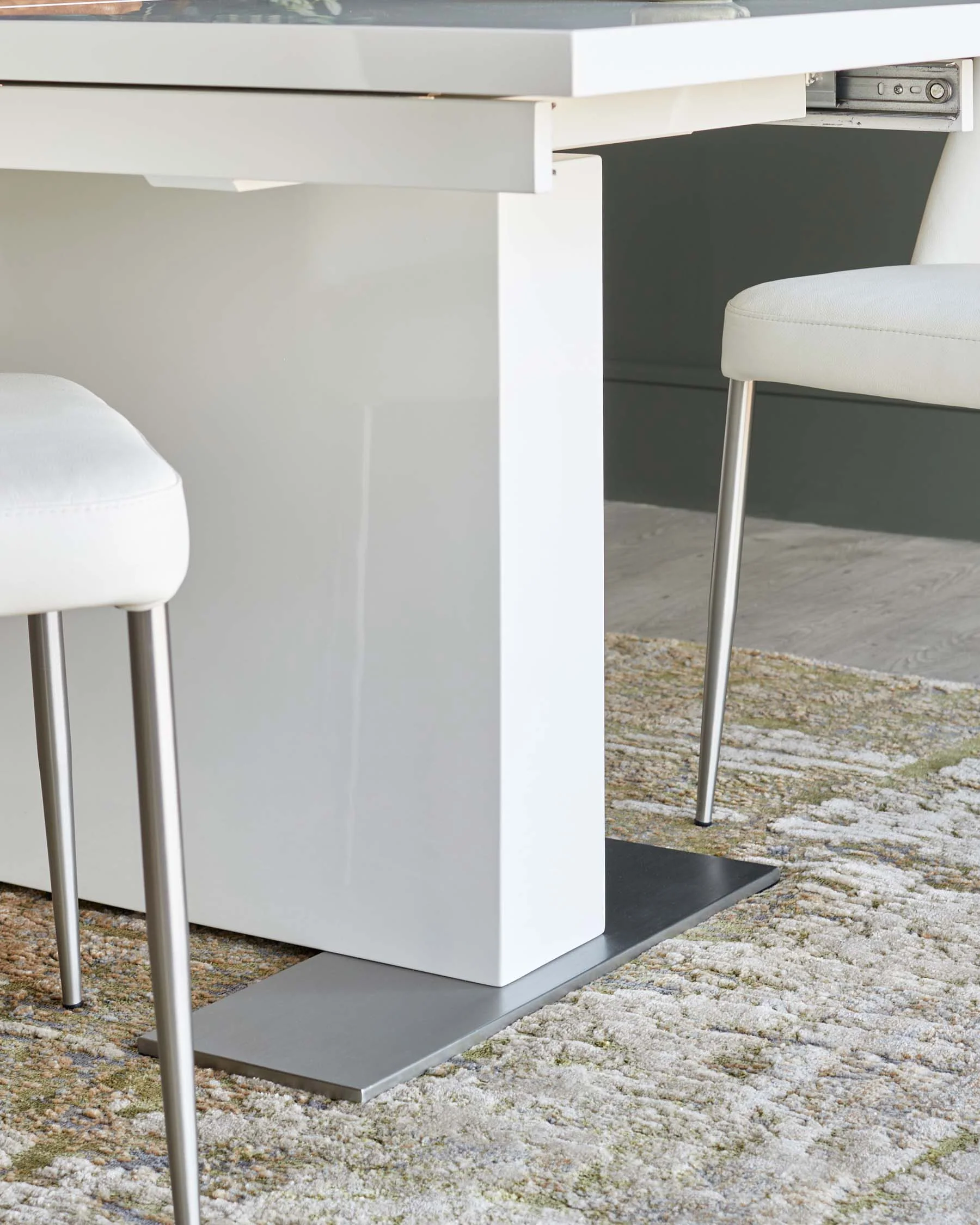 Sanza white gloss extending 6 to 10 seater dining table - Image 8