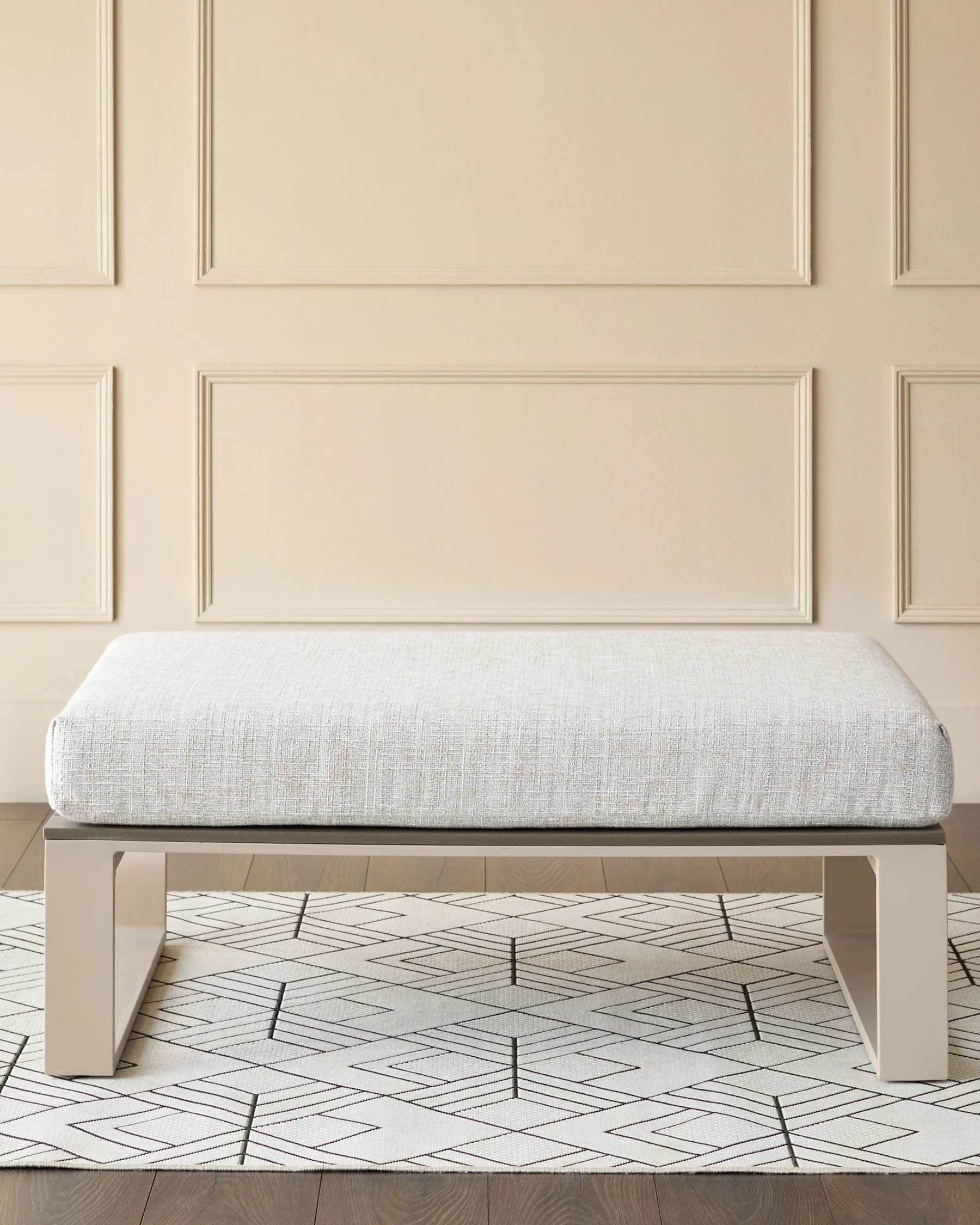 Savannah natural garden coffee table with natural cushion - Image 5