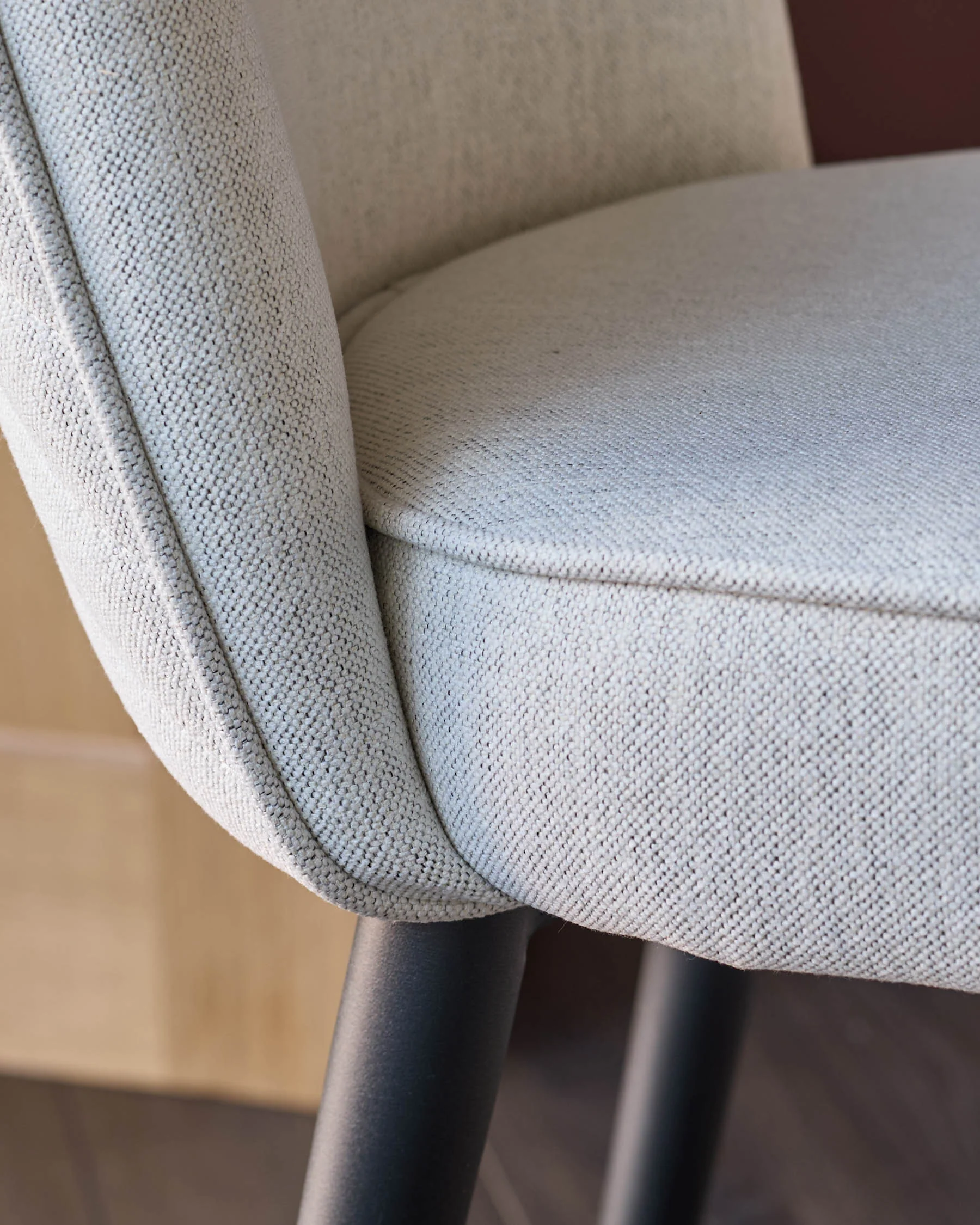 Serena ivory dual tone fabric bar stool - Image 6