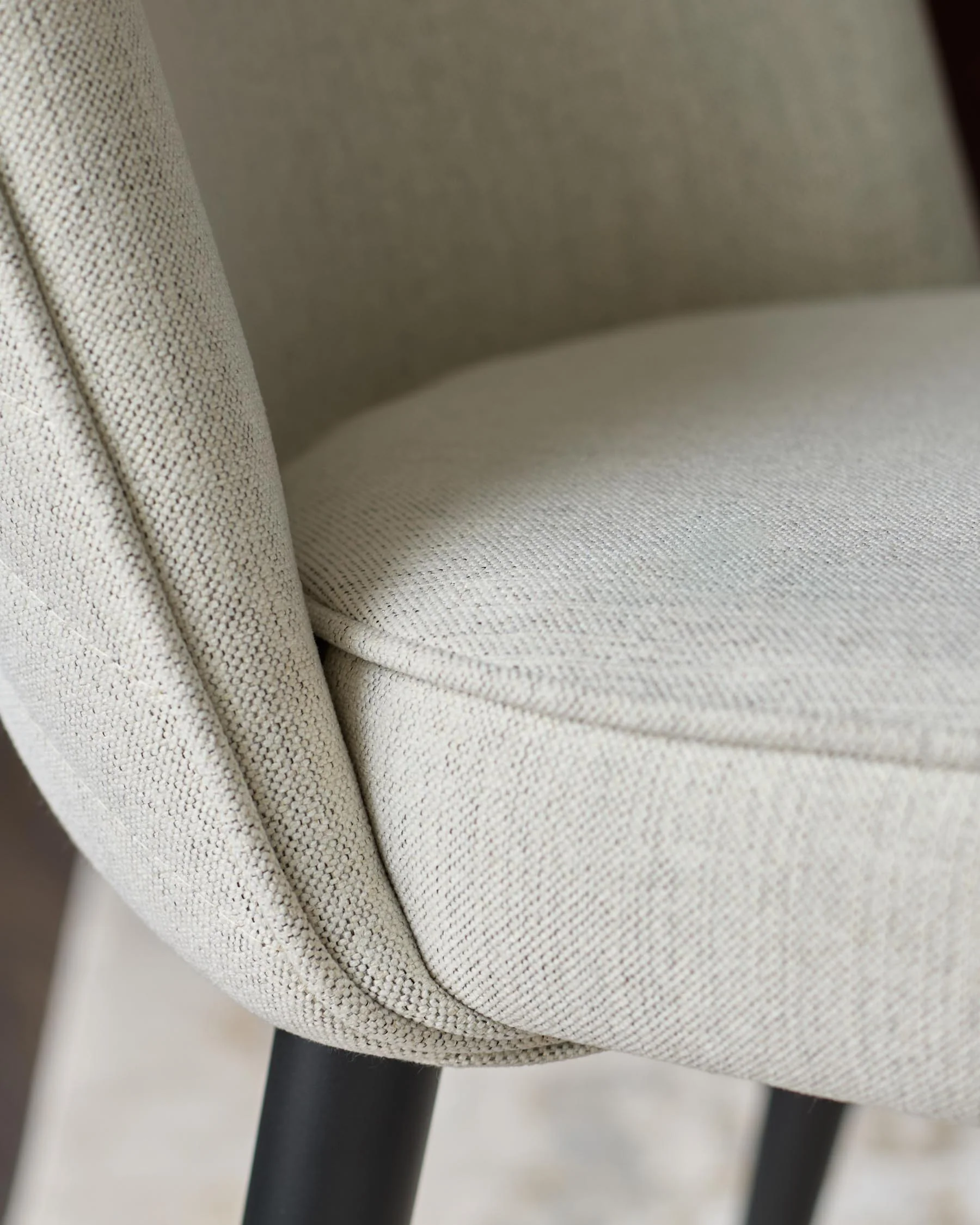 Serena ivory dual tone fabric dining chair - Image 8