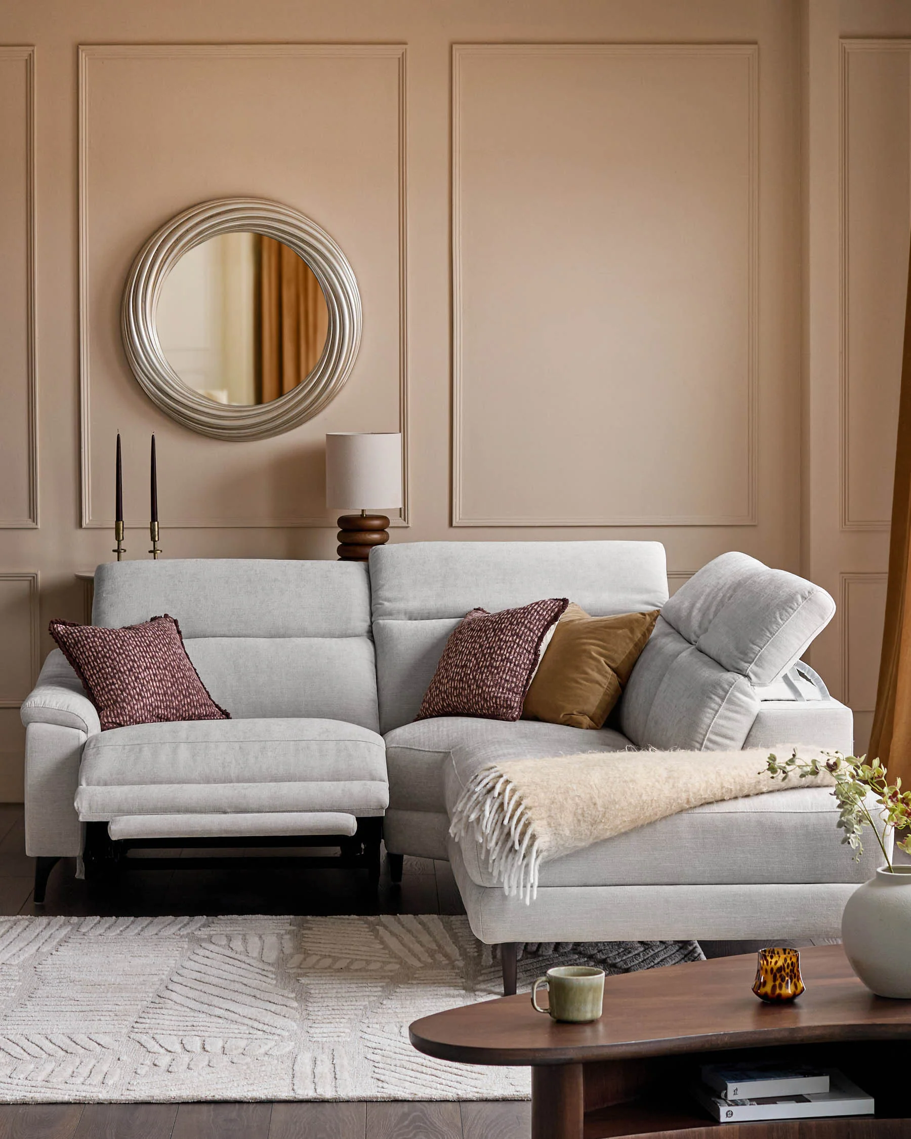 Serene light grey fabric small right hand corner chaise recliner sofa - Image 2