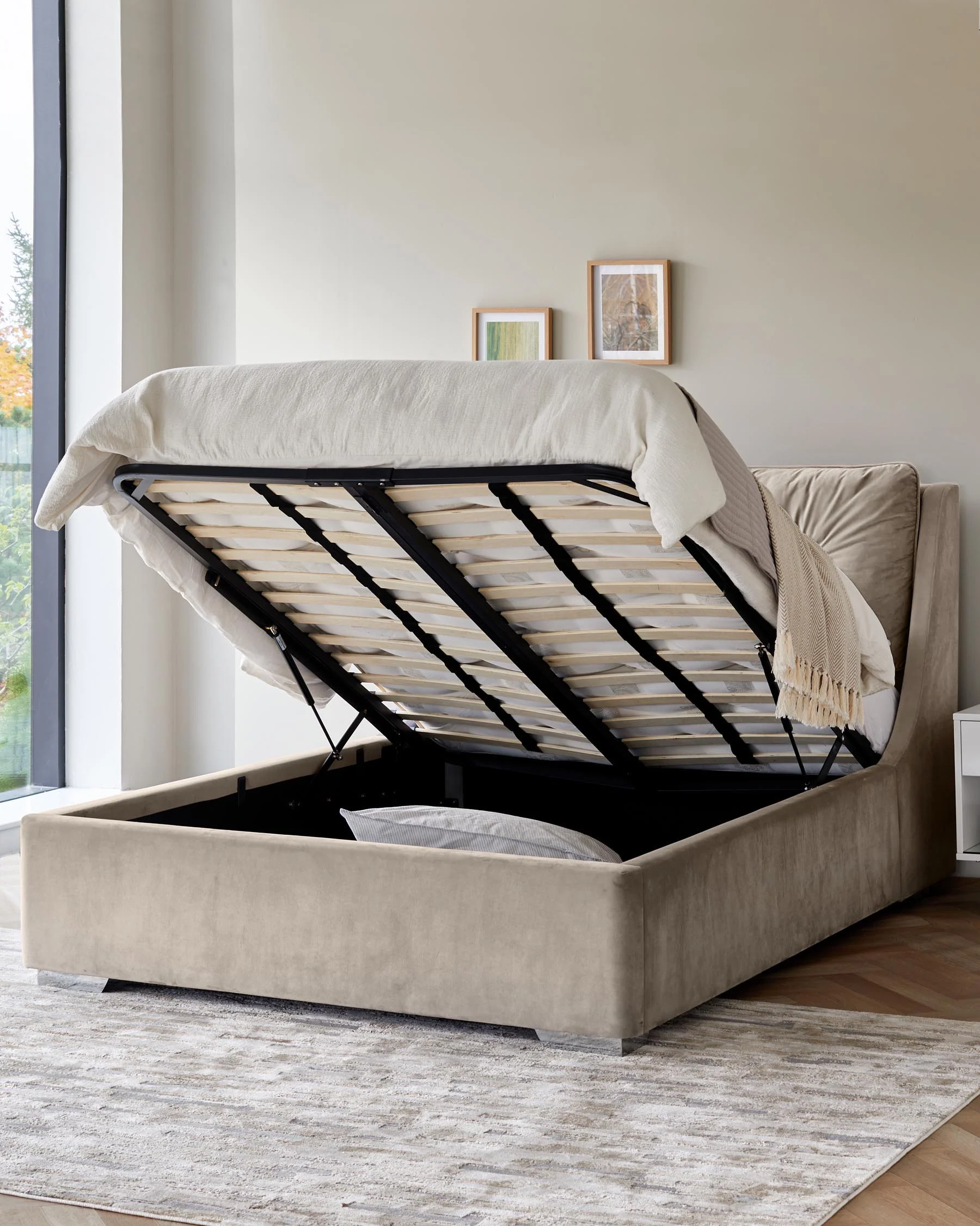 Siesta champagne velvet super king size ottoman storage bed - Image 3