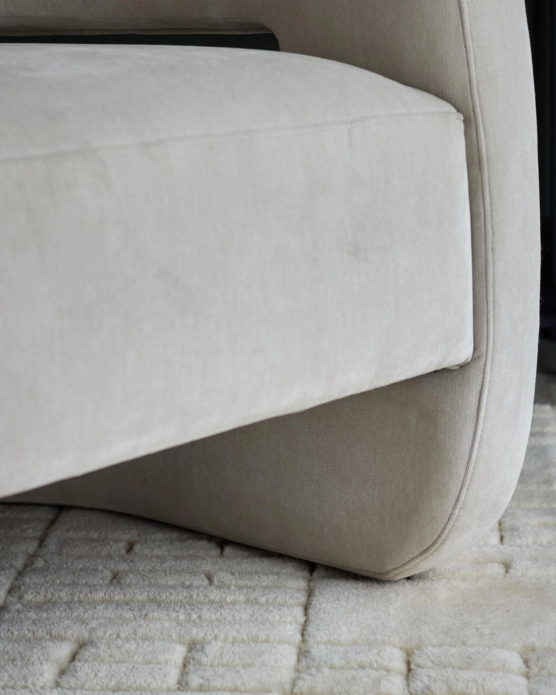 Silas natural grey fabric accent chair - Image 5