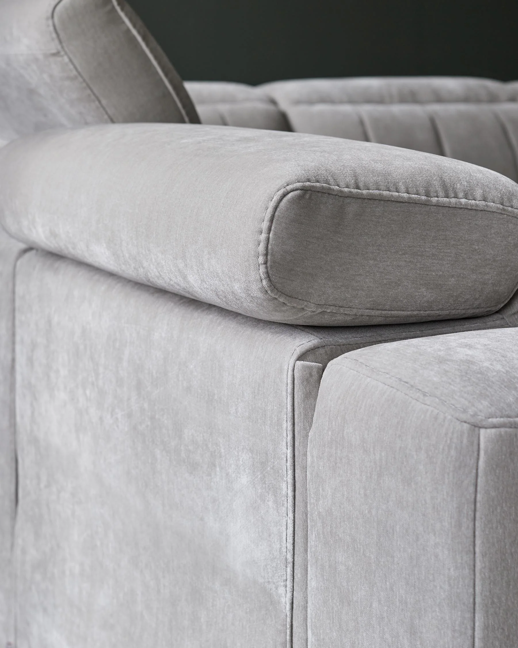 Skye light grey fabric 2 seater recliner sofa - Image 8