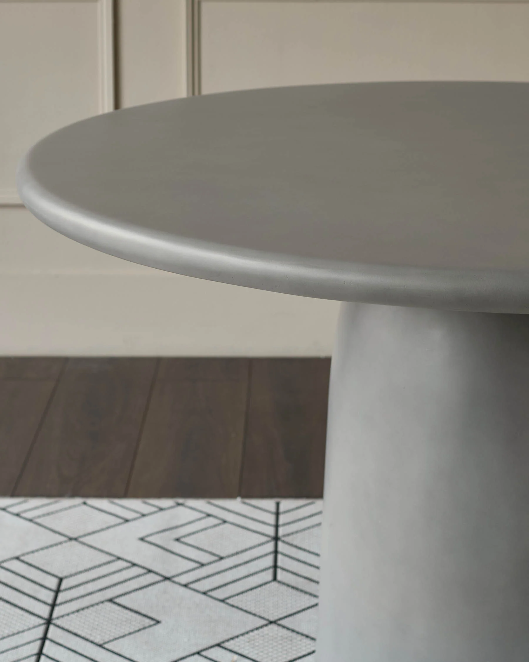 Tesso dark grey garden 4 seater dining table - Image 5