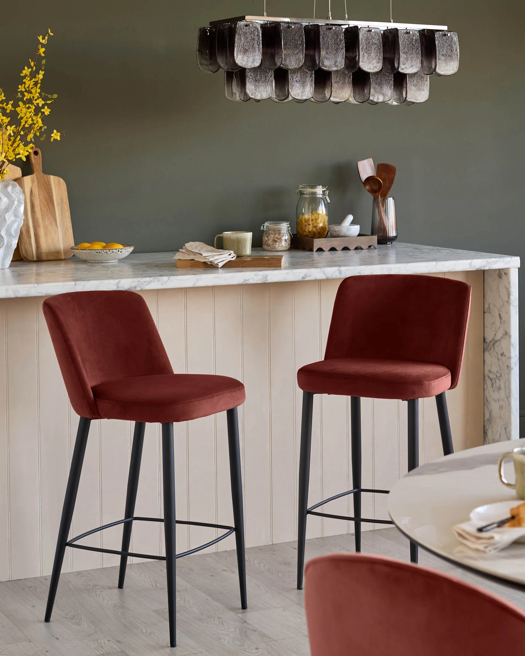 Trinny toffee red velvet bar stool - Image 2