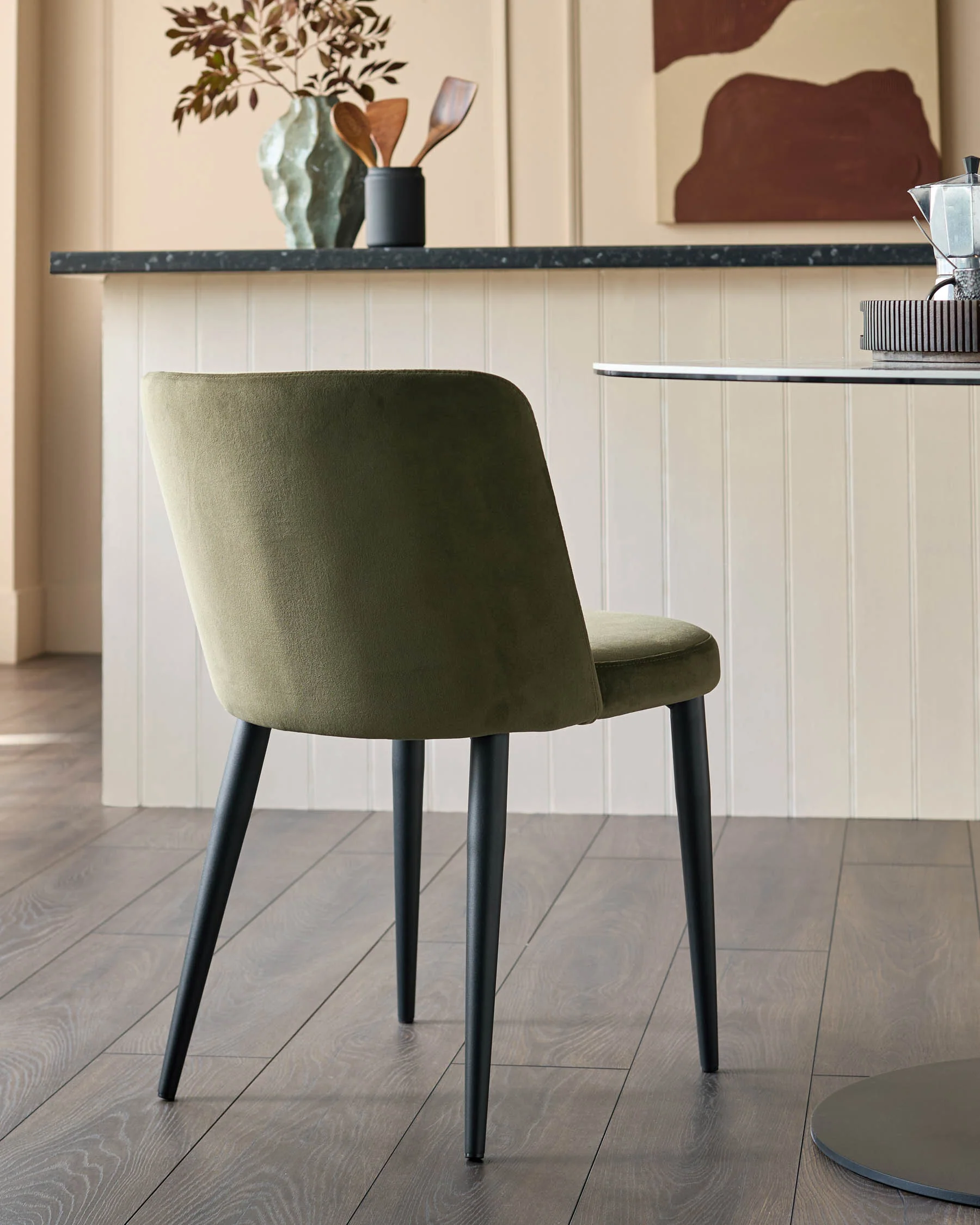 Trinny olive green velvet dining chair - Image 5