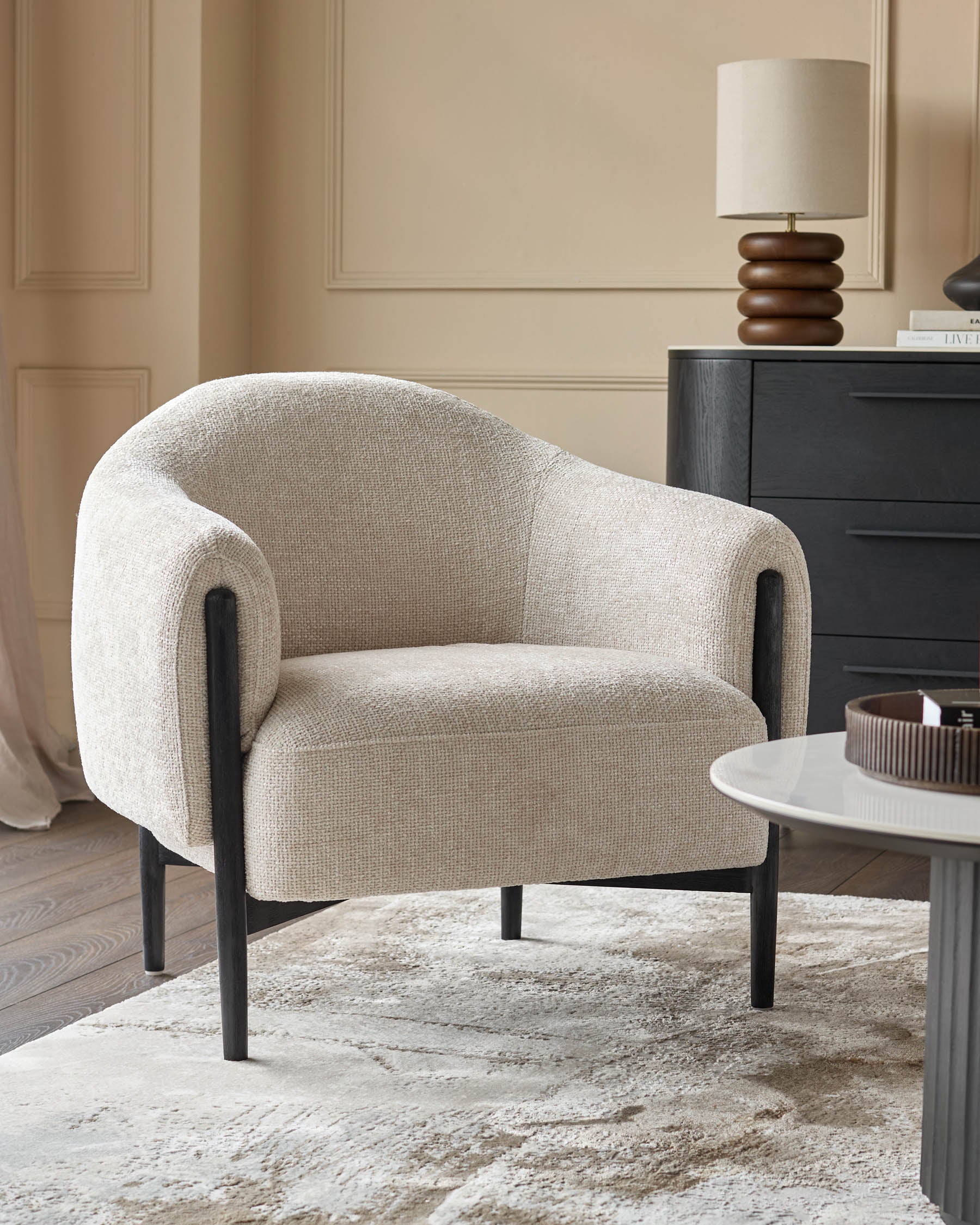 Tristan natural fabric accent chair - Image 3