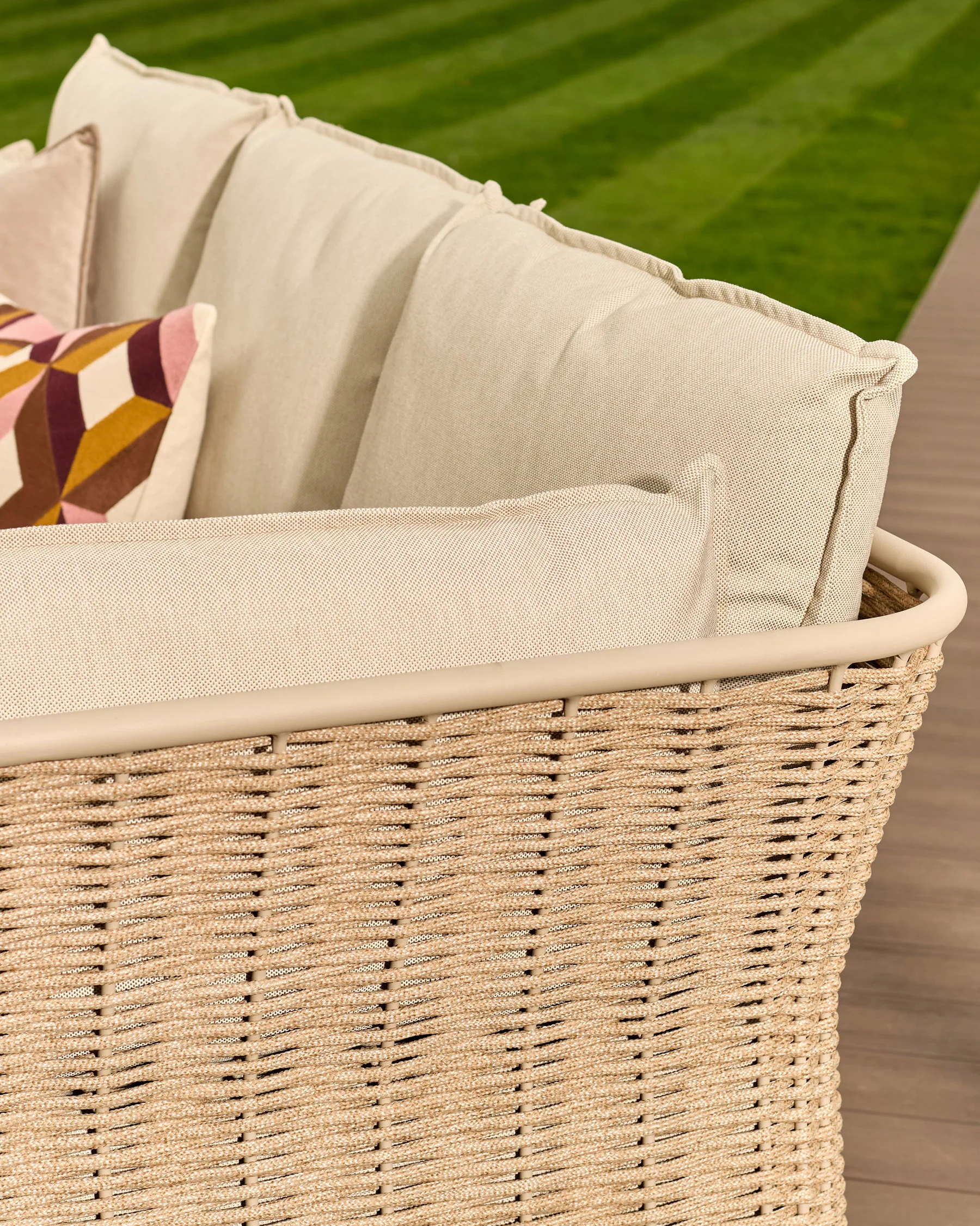 Tuscany natural garden 3 seater bench with an armchair pair and coffee table set - Image 9