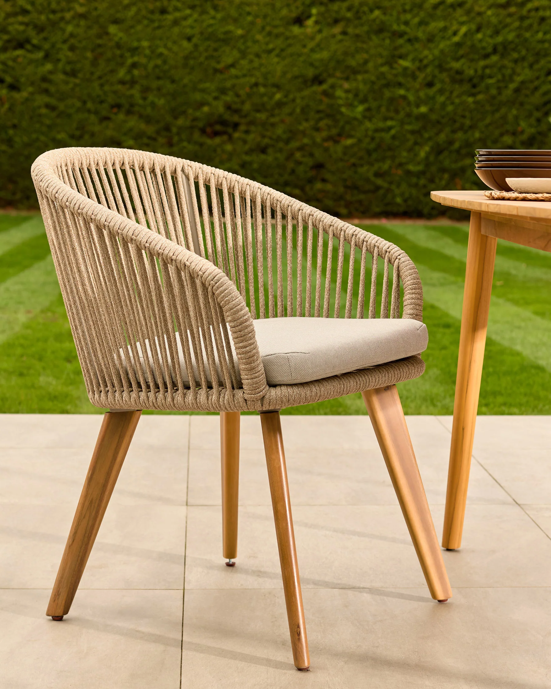Tuscany natural acacia wood garden dining chair - Image 3