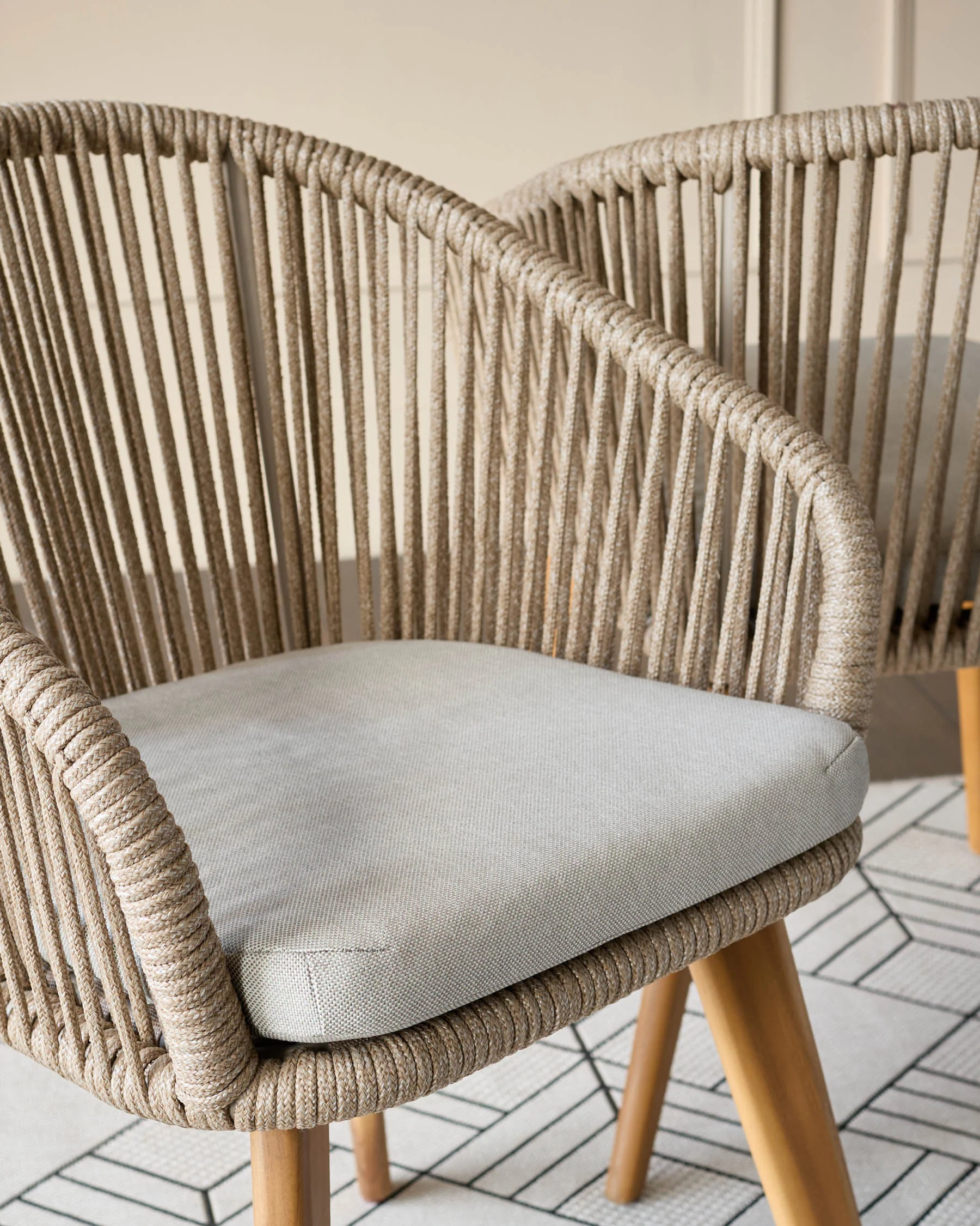 Tuscany natural acacia wood garden dining chair - Image 8