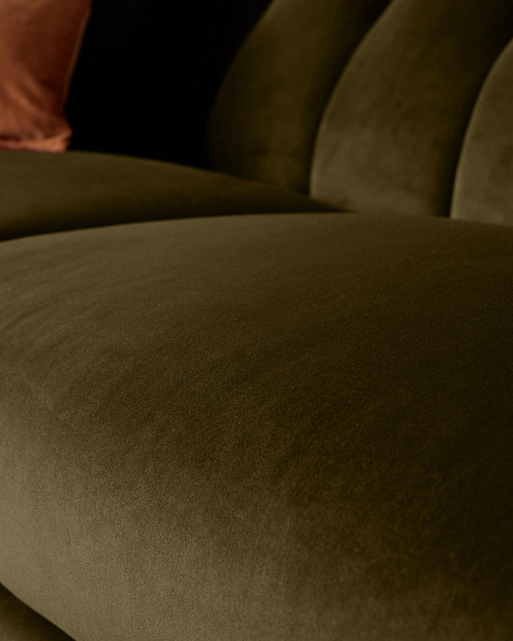 Valentina olive green velvet 3 seater sofa - Image 7