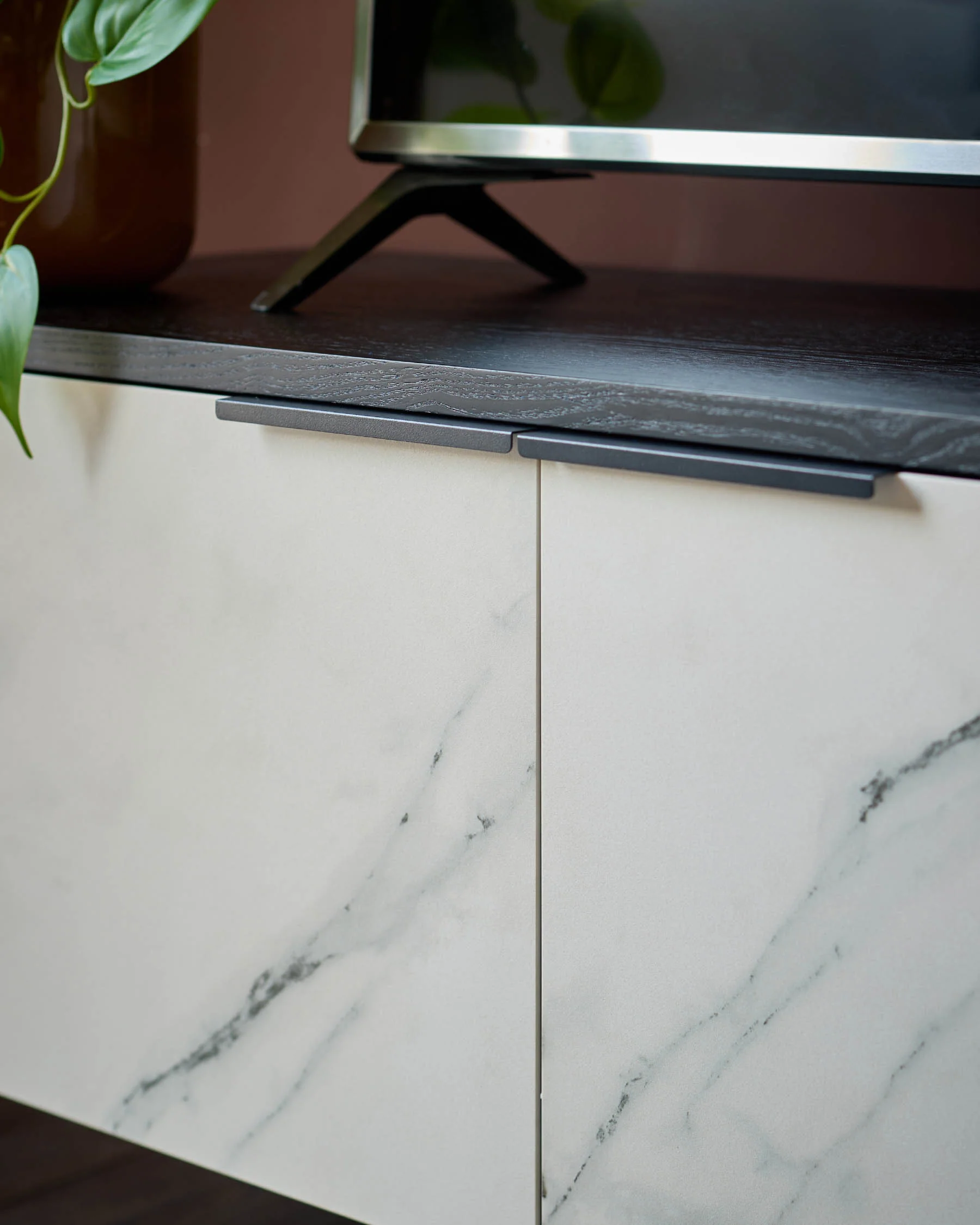 Winslow natural ceramic TV unit - Image 5