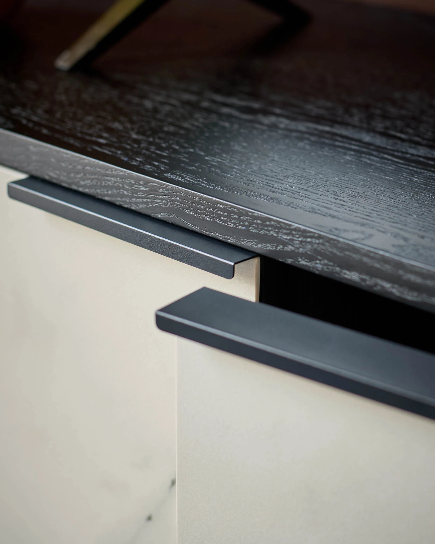 Winslow natural ceramic TV unit - Image 8